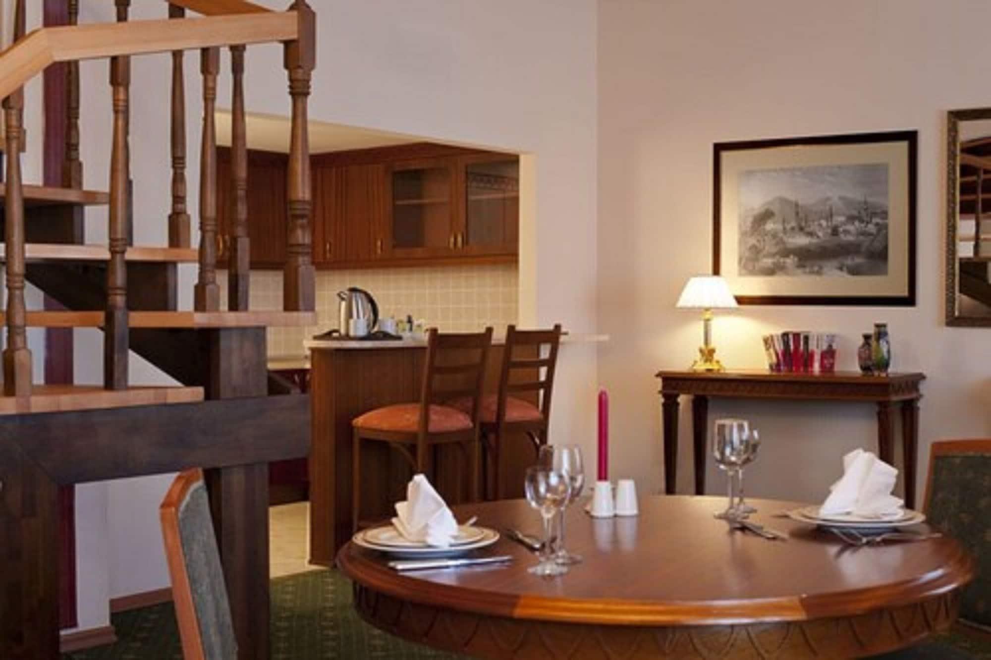 Polat Palandoeken Hotel Erzurum ภายนอก รูปภาพ